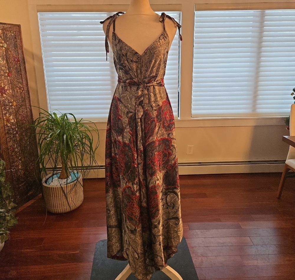 Baizaar Silk Wide Leg Abstract Floral Paisley Belted Jumpsuit Black White Medium